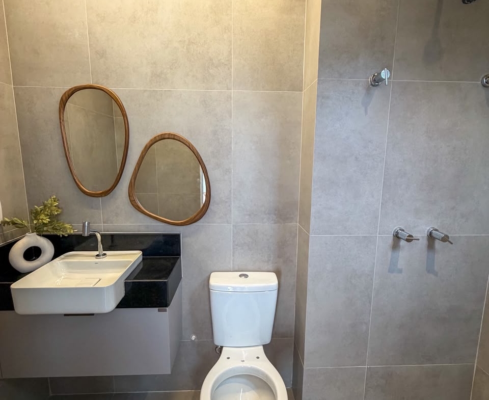 DUPLEX EM CONDOMÍNIO