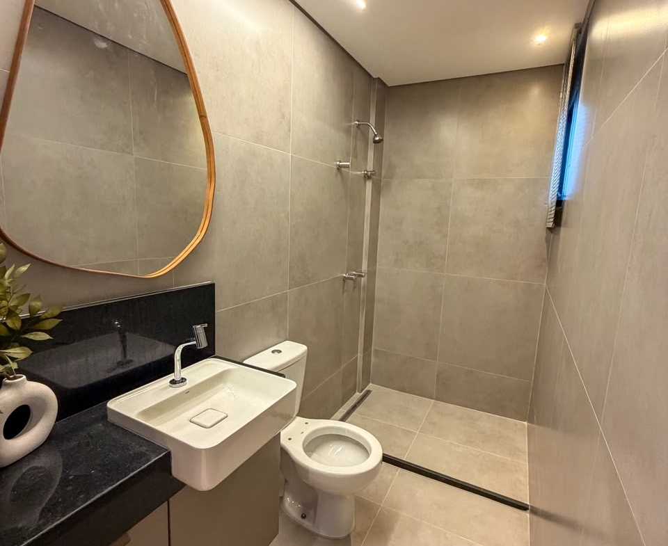 DUPLEX EM CONDOMÍNIO