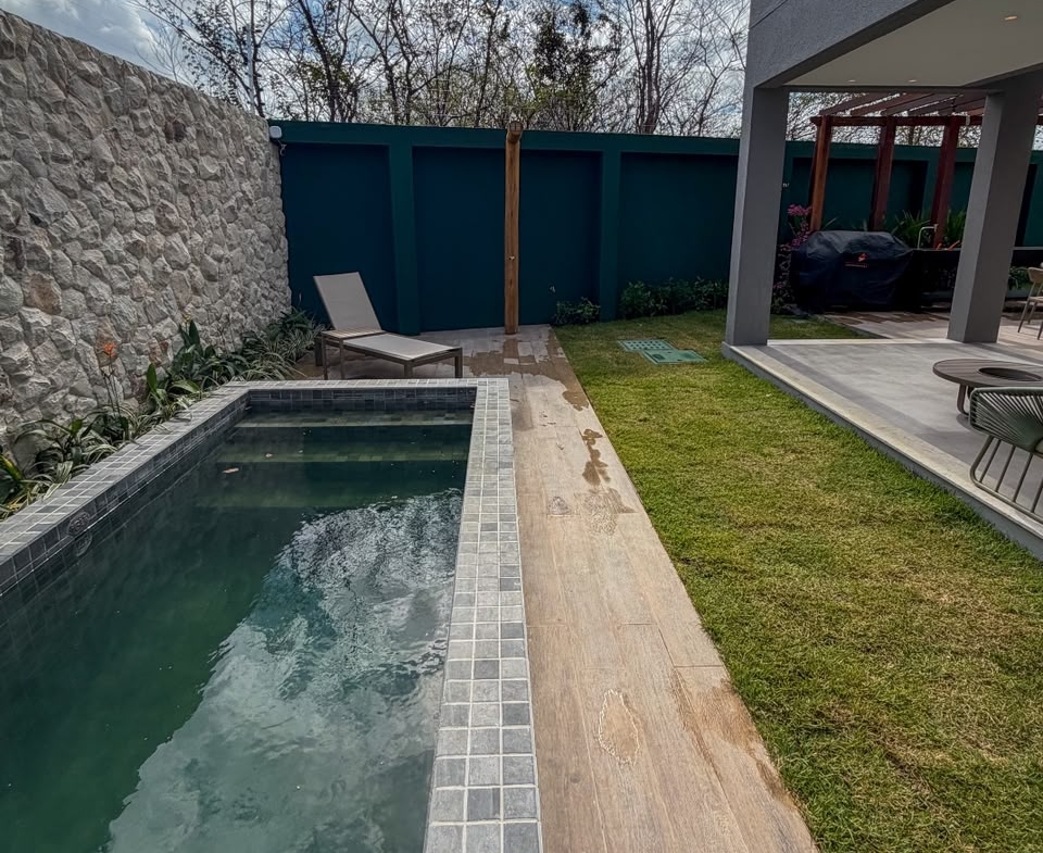 DUPLEX EM CONDOMÍNIO