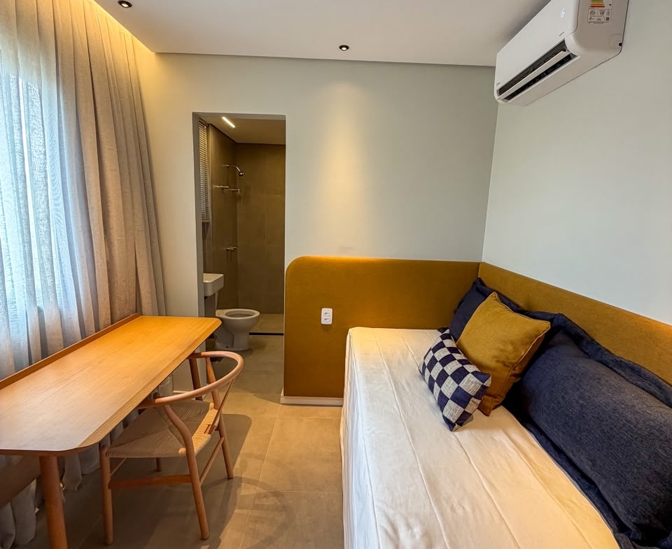 DUPLEX EM CONDOMÍNIO