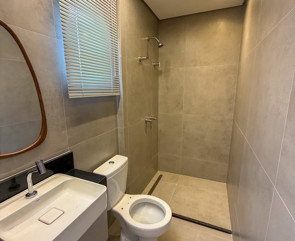 DUPLEX EM CONDOMÍNIO