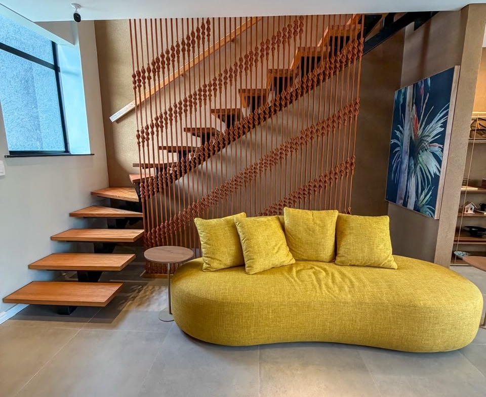 DUPLEX EM CONDOMÍNIO