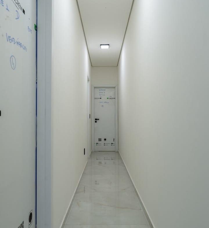 DUPLEX EM RUA PRIVATIVA