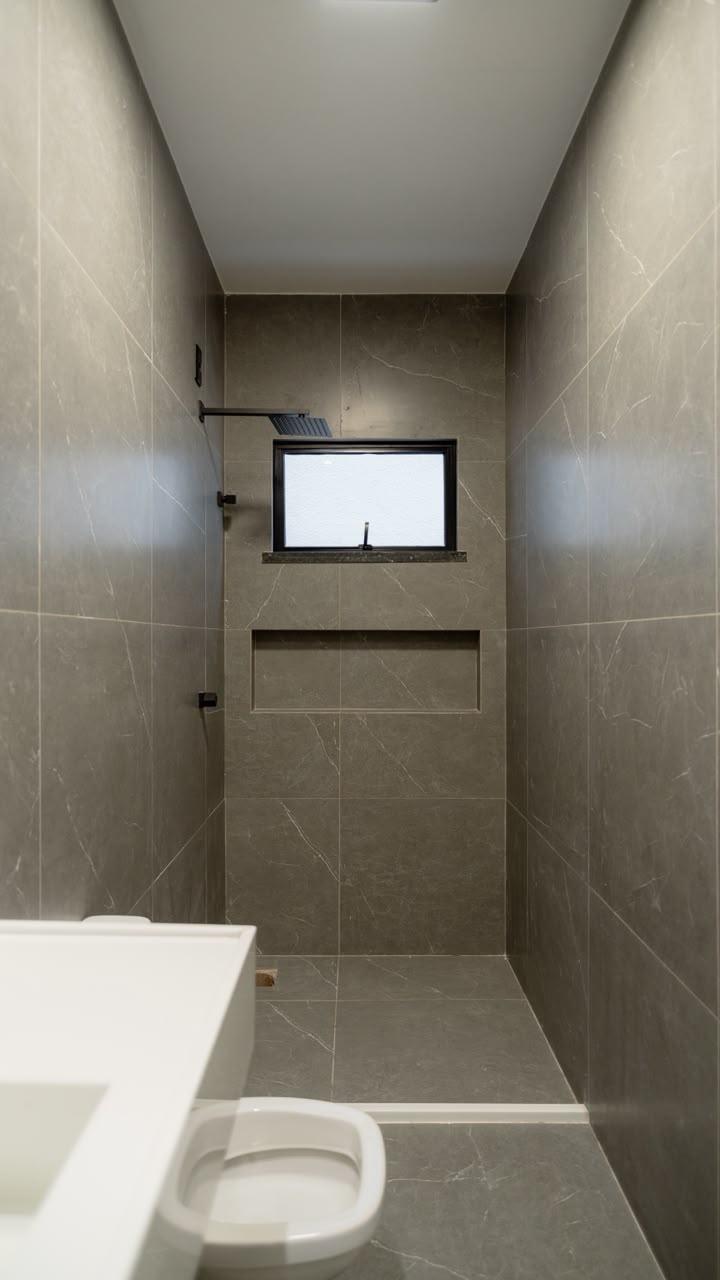 DUPLEX EM RUA PRIVATIVA