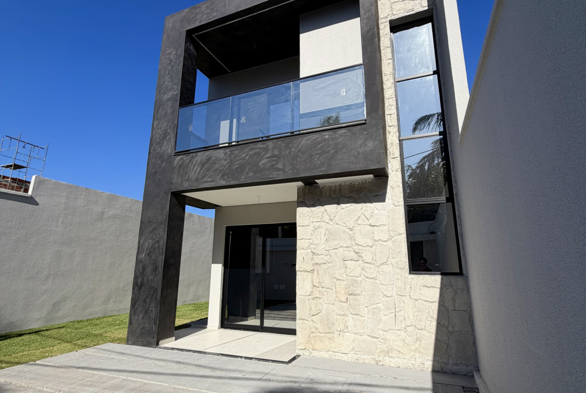 DUPLEX – EUSÉBIO