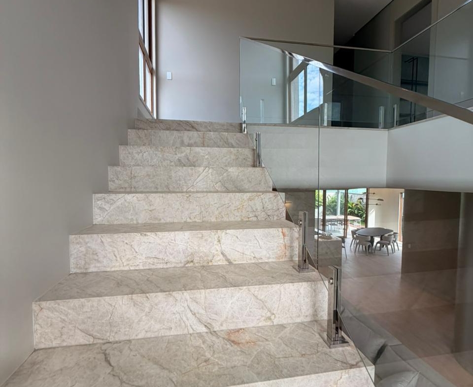 Casa de Alto Padrão – Cidade Alpha