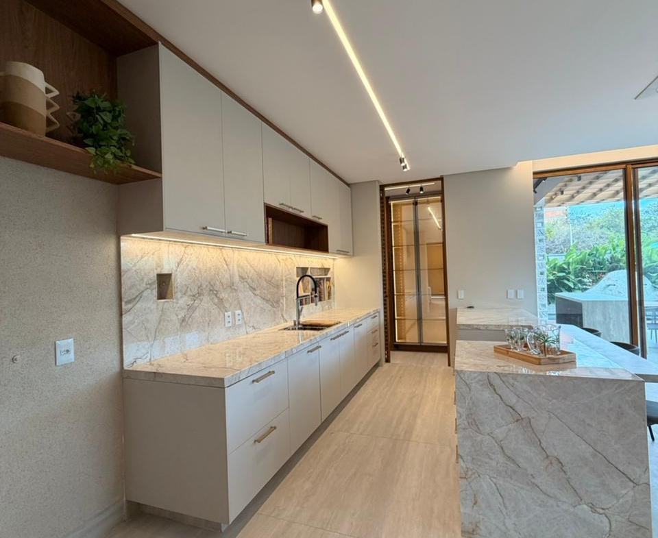 Casa de Alto Padrão – Cidade Alpha