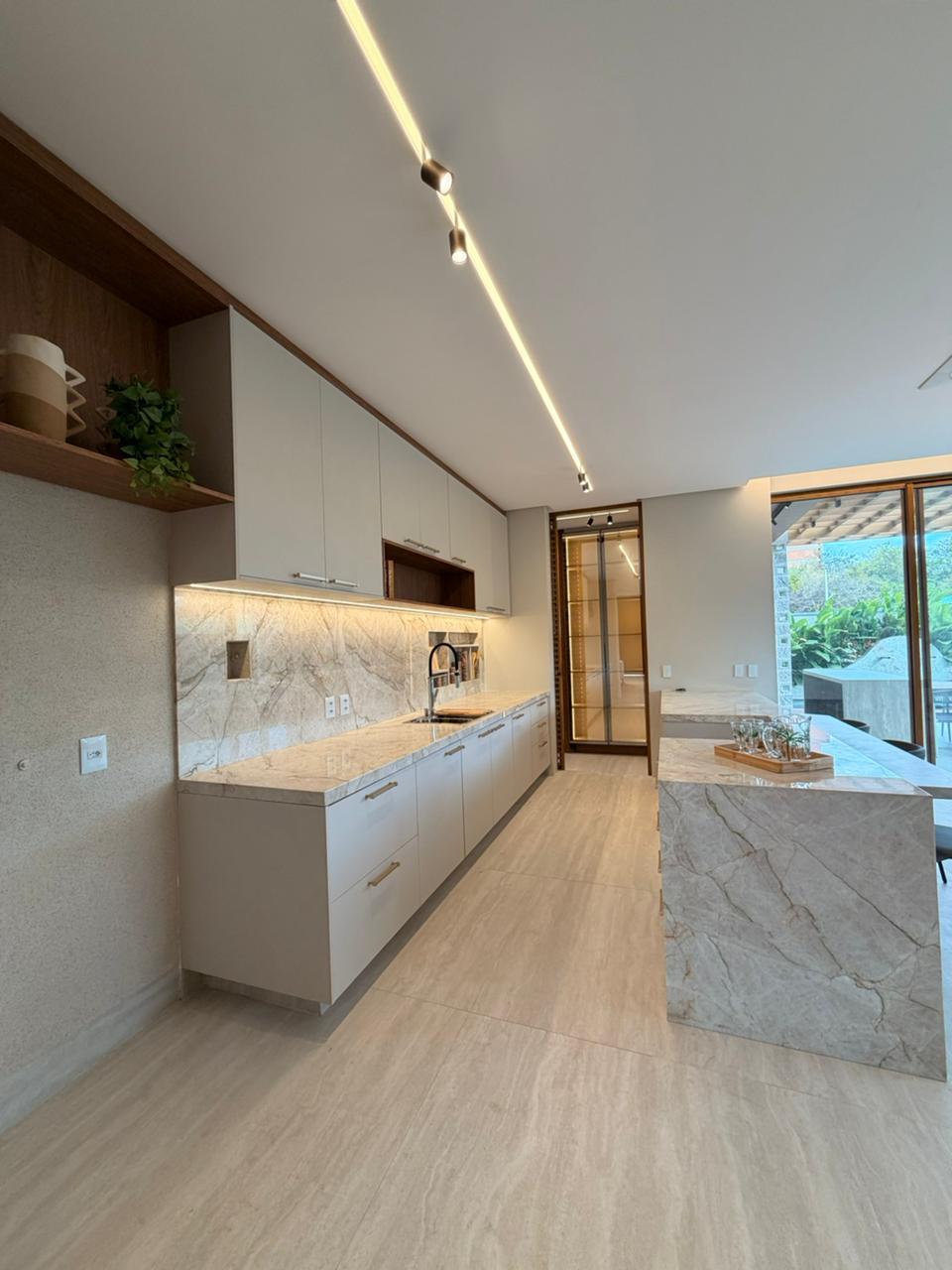 Casa de Alto Padrão – Cidade Alpha