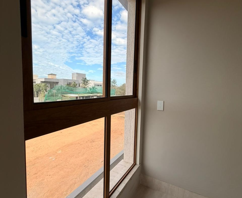 Casa de Alto Padrão – Cidade Alpha