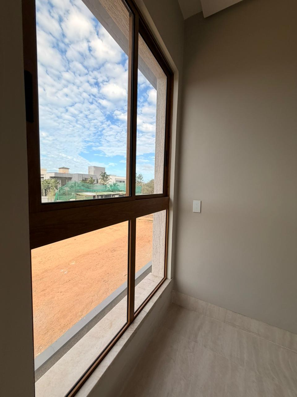 Casa de Alto Padrão – Cidade Alpha