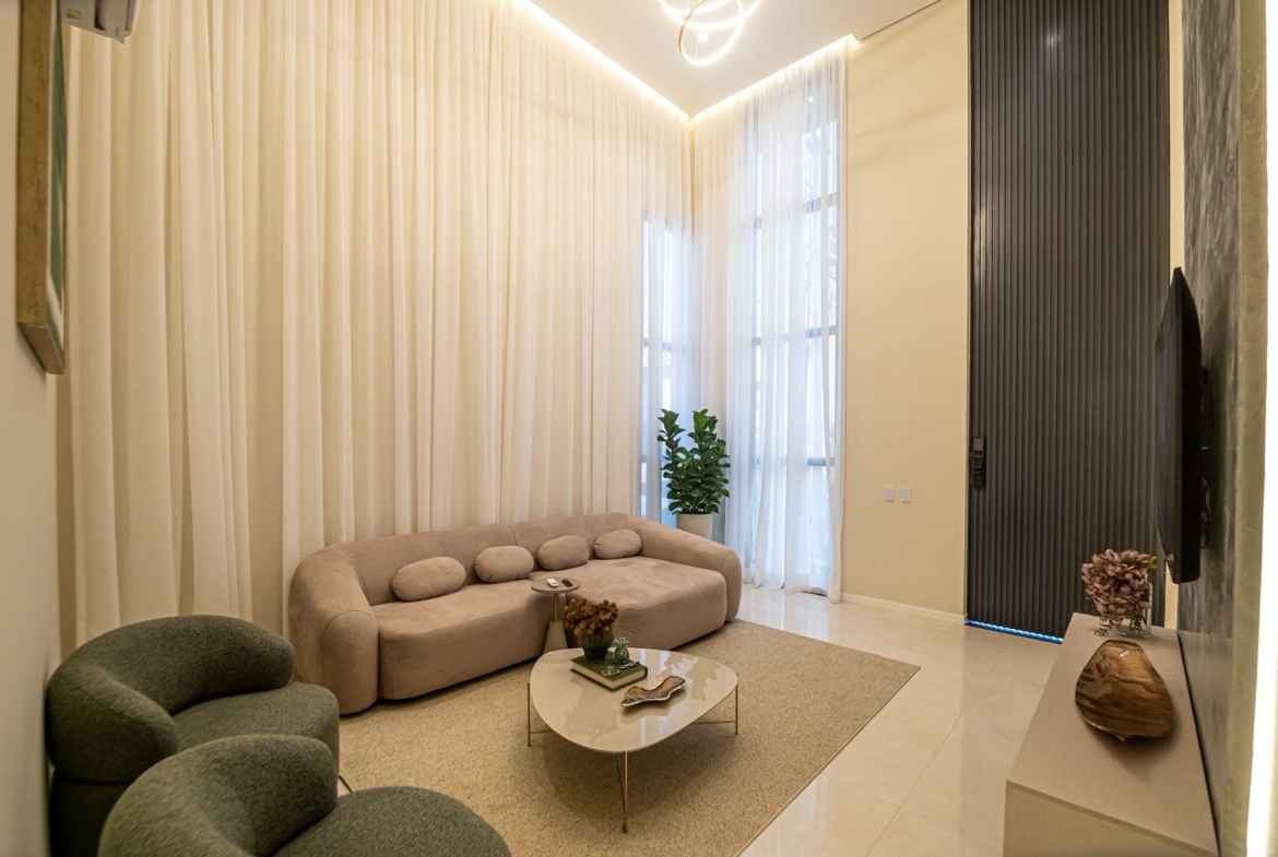 CASA PLANA DE ALTO PADRÃO • PORTEIRA FECHADA – CIDADE ALPHA | TERRAS ALPHAVILLE 