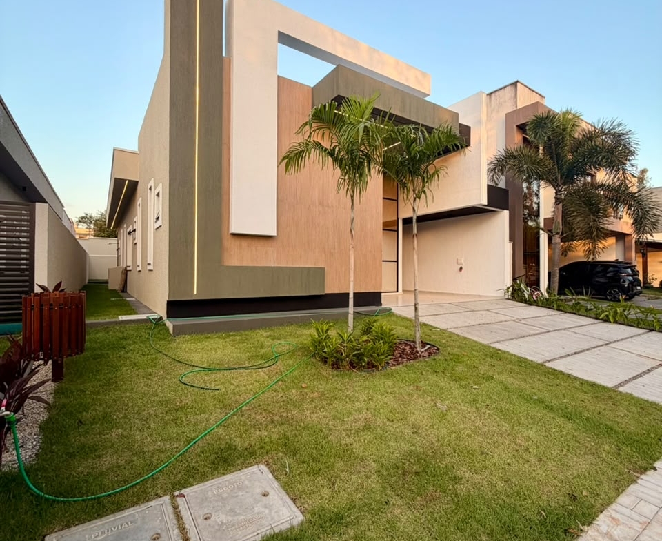 Casa de Alto Padrão com Piscina — Residencial Alphaville Terras, Cidade Alpha