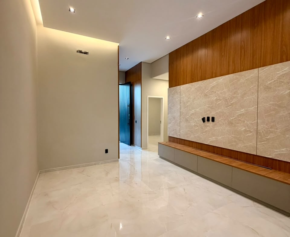 Casa de Alto Padrão com Piscina — Residencial Alphaville Terras, Cidade Alpha