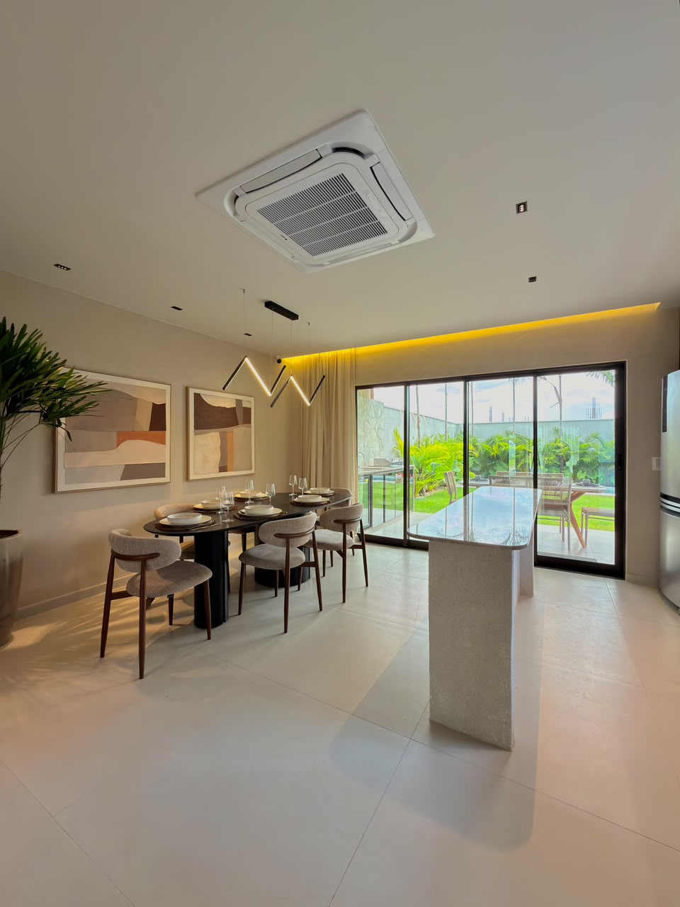 DUPLEX EM CONDOMÍNIO | EUSÉBIO